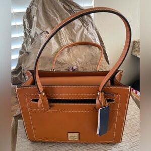 NWT Dooney & Bourke Janine Satchel
